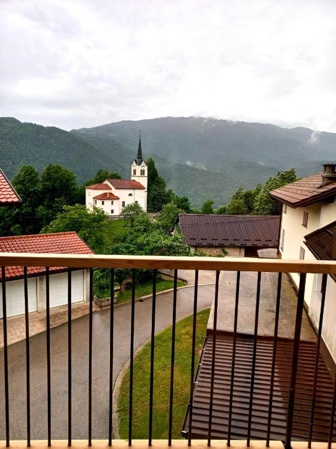 Ferienwohnung Hisa Lukc Kobarid Exterior foto